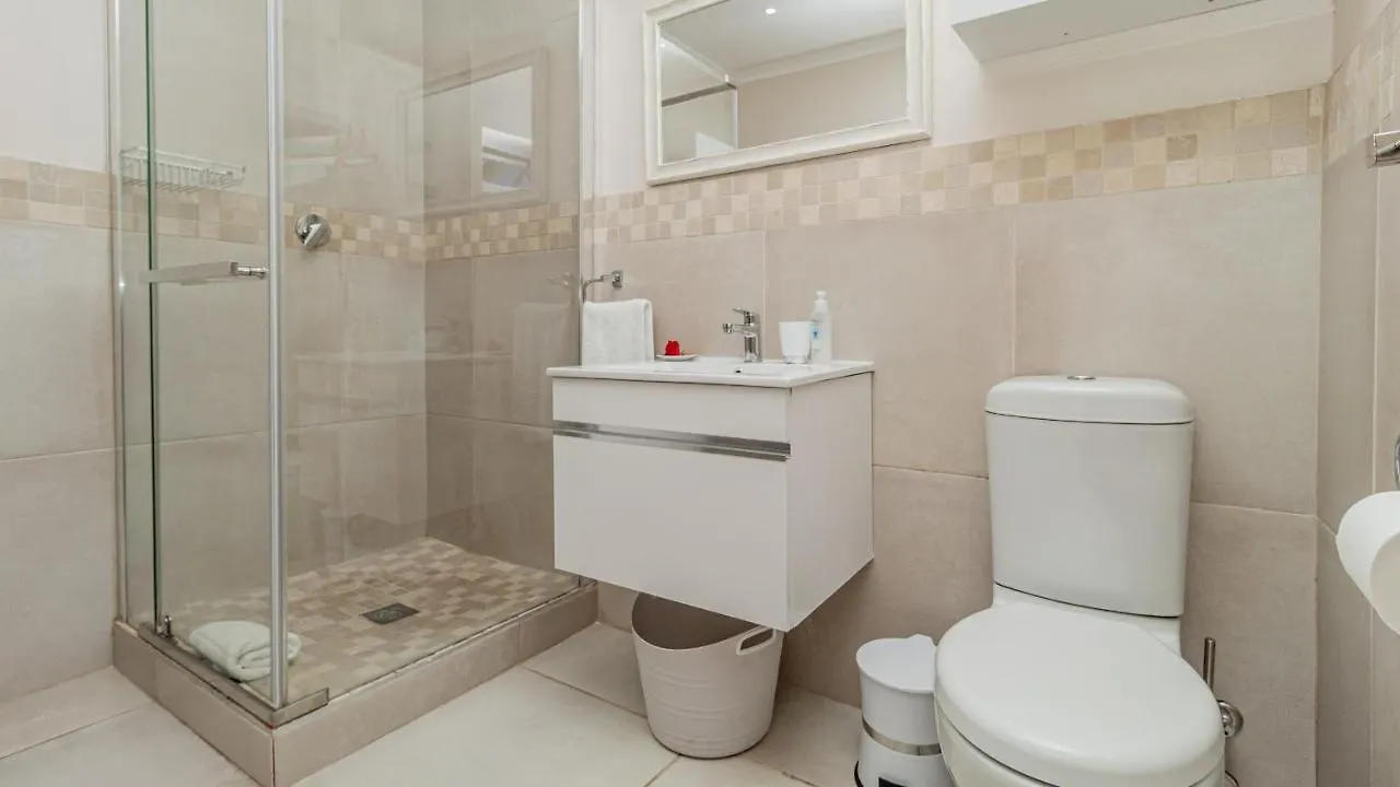 Affittacamere Hotel Sea Breeze Bloubergstrand