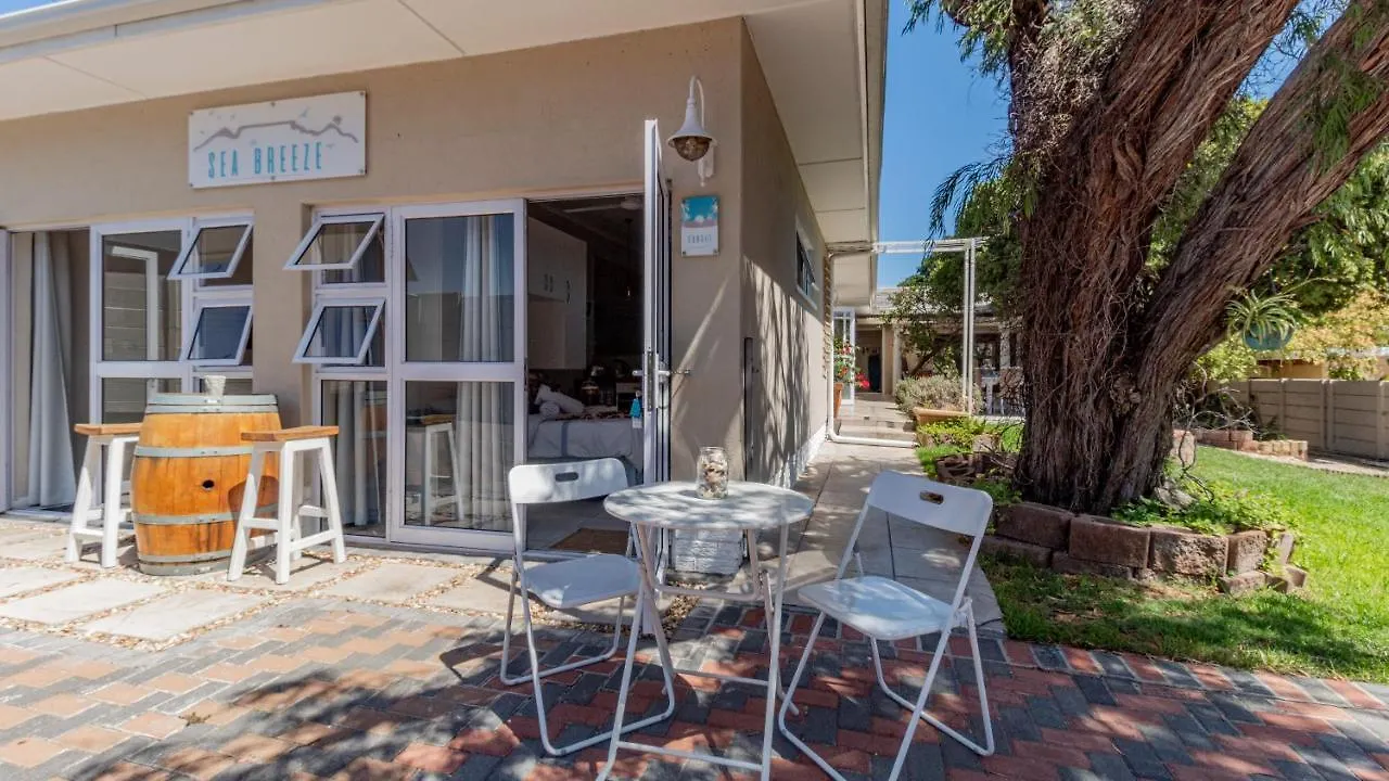 Hotel Sea Breeze Bloubergstrand